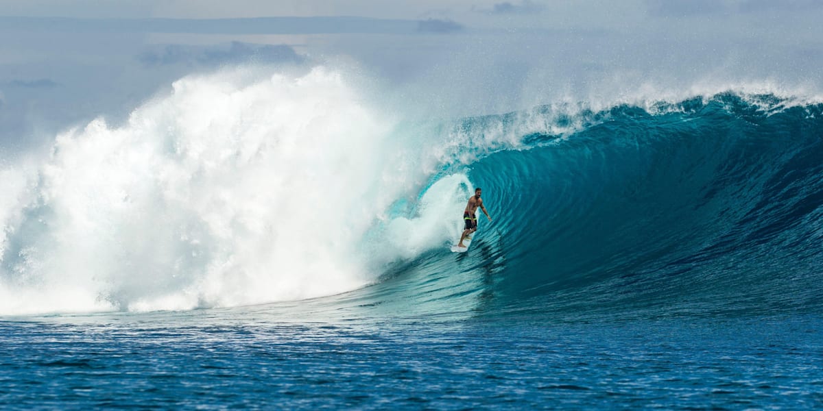 Vídeo Damien Hobgood Hit And Run surf