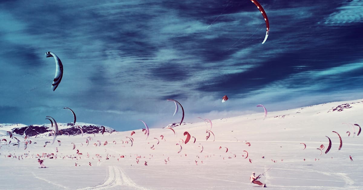 Timelapse clip of the Red Bull Ragnarok Snowkite race