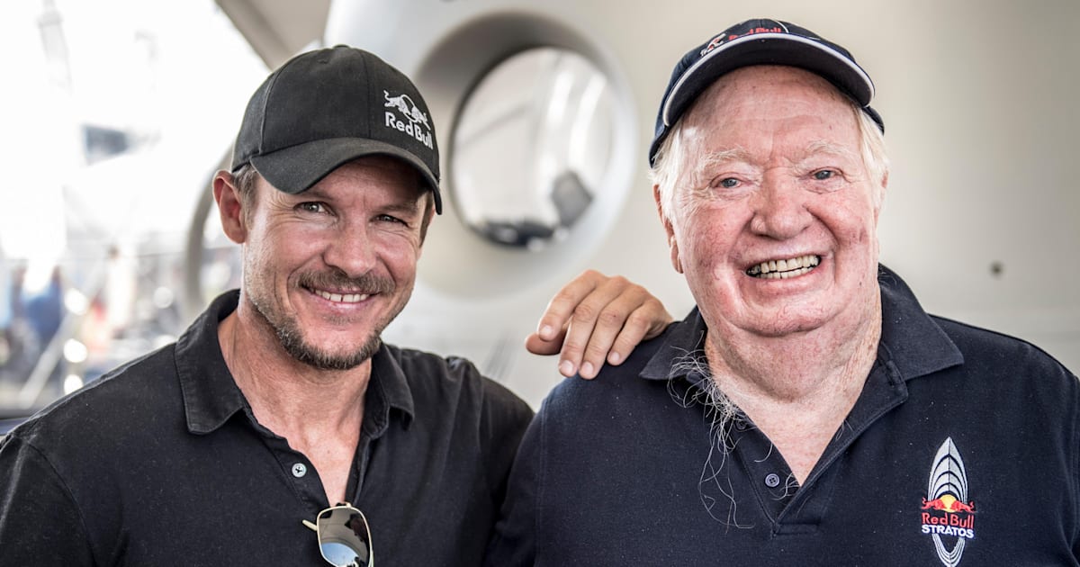 The Real Story Behind Felix Baumgartner'S Red Bull Wealth! - 3mgp47r