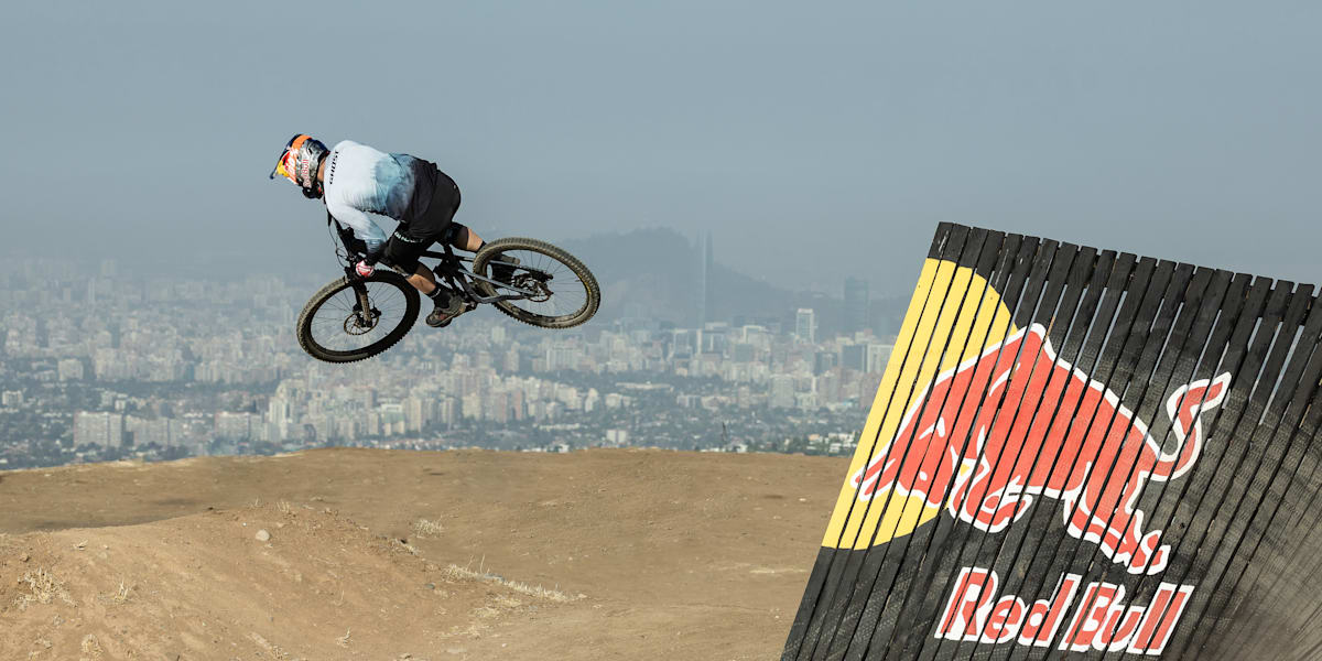 bike-mtb-downhill-red-bull-