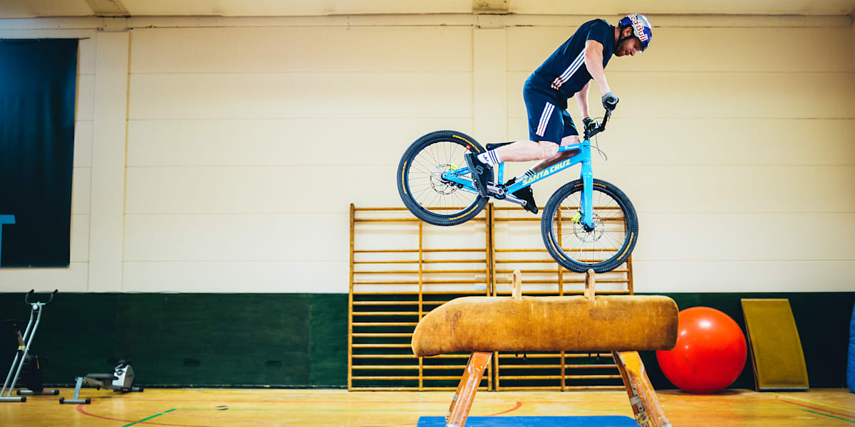 Gymnasium avec Danny Macaskill regardez la video ici