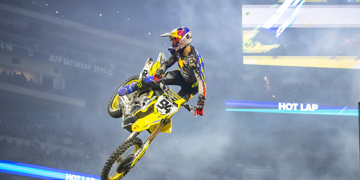 AMA Supercross Round 9 Indianapolis