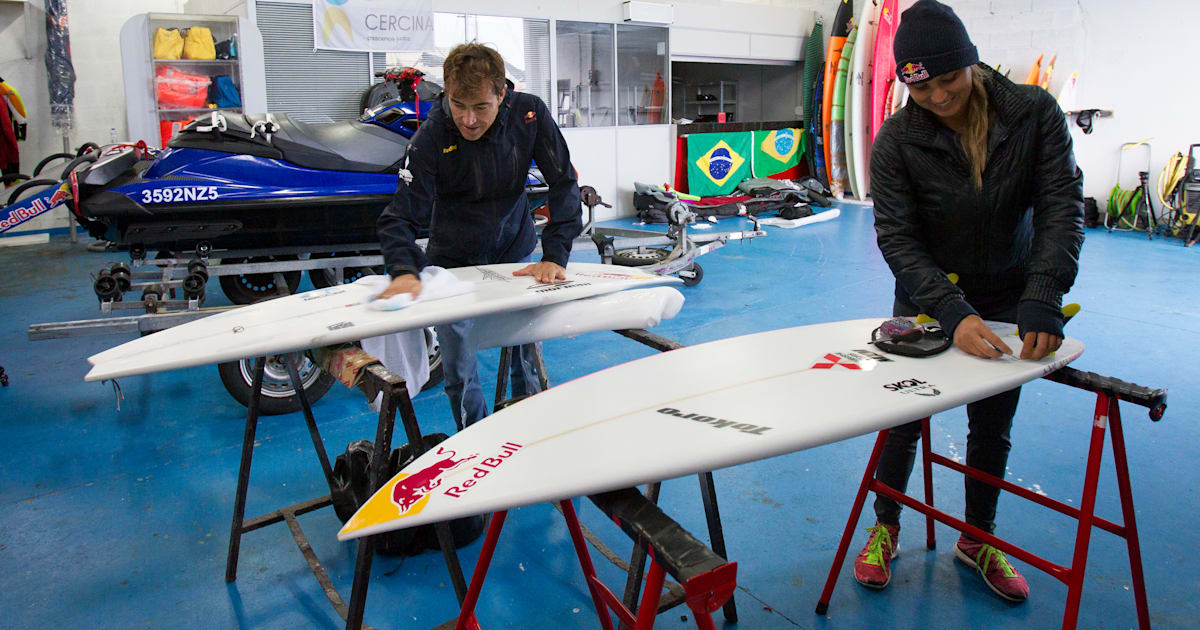 Surfboard maintenance: Tips and tricks for longevity