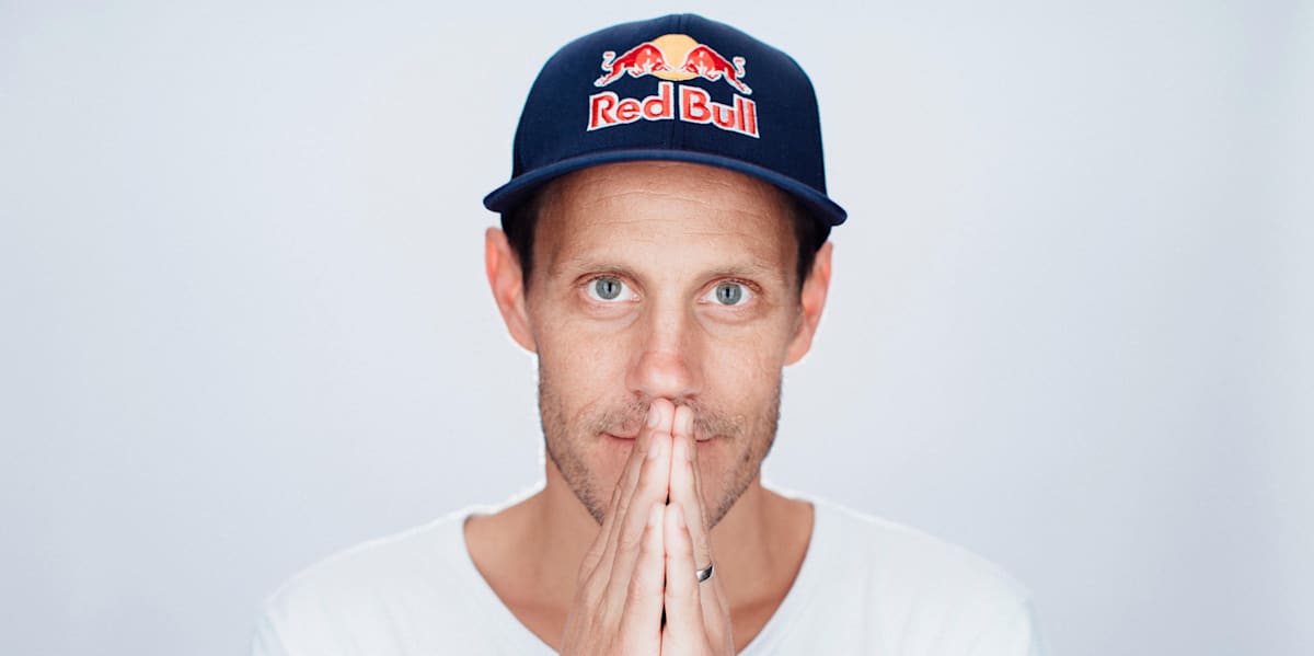 Red bull hat athlete discount