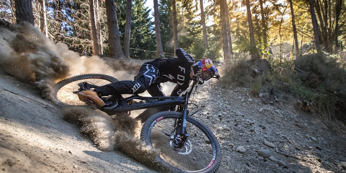 Loic bruni on sale mtb