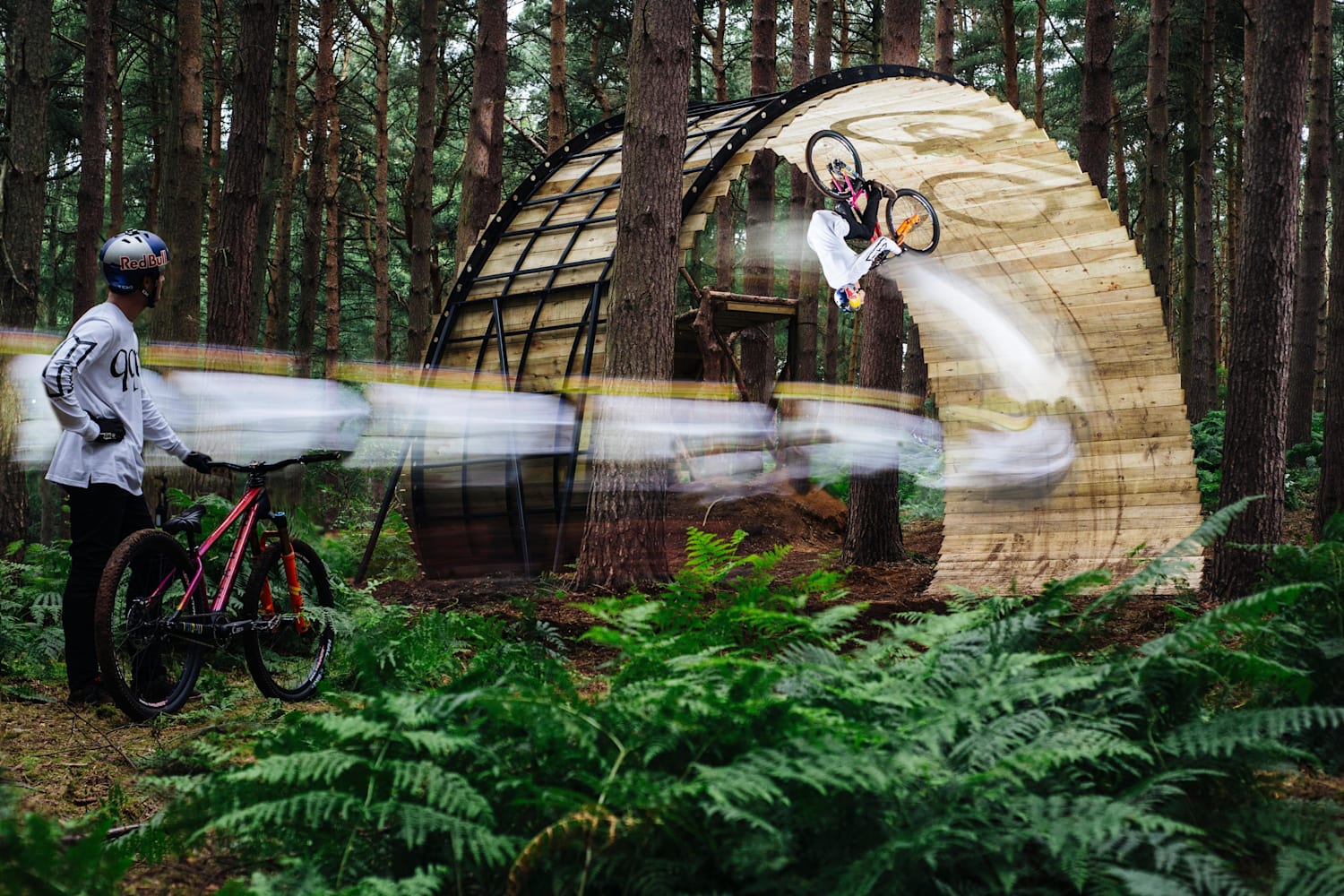 Vtt Comment Creer Des Tricks Avec Matt Jones Video
