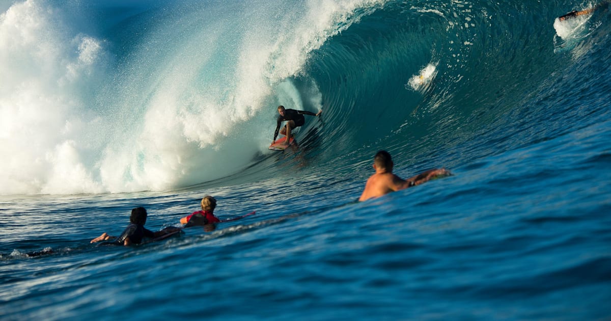 Pipeline biggest wave on sale