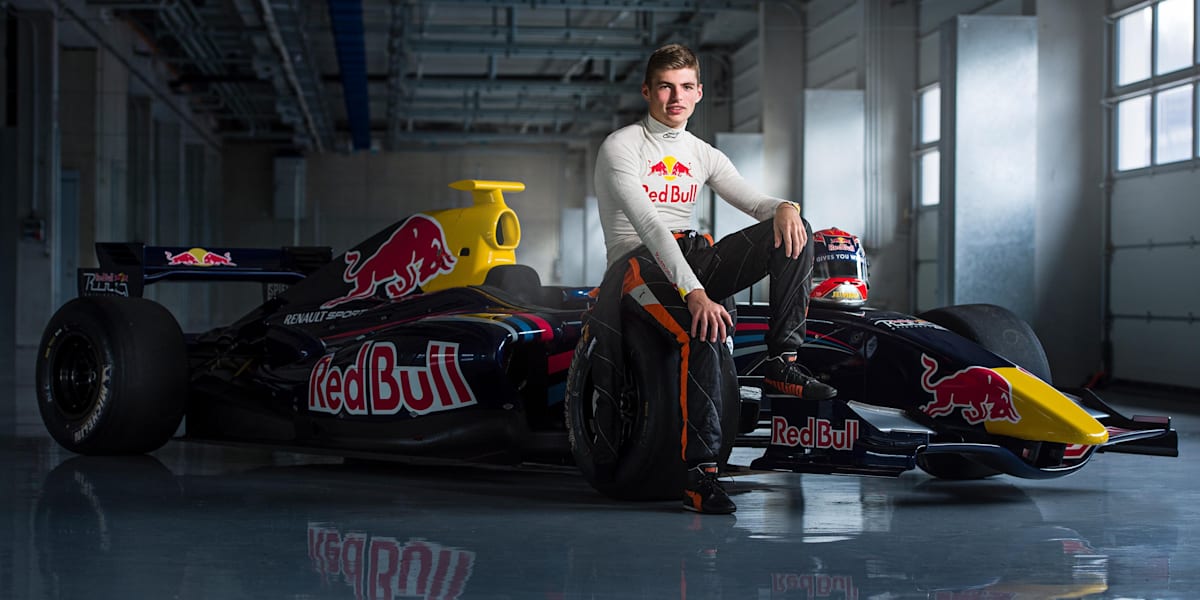 In de omgeving van De controle krijgen ergens bij betrokken zijn Max Verstappen youngest F1 driver – Toro Rosso 2015