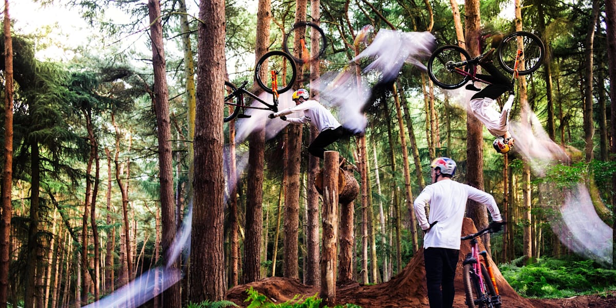 Le Hitching Post avec Matt Jones dans Frames of Mind