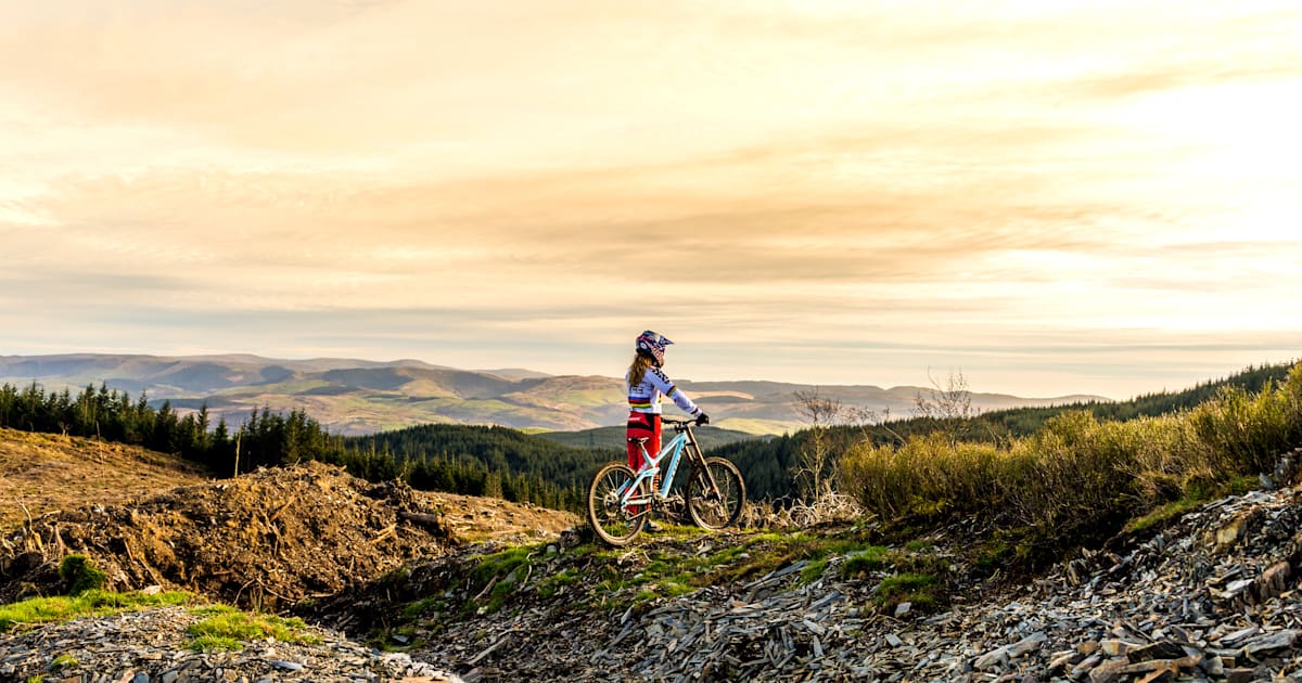 husqvarna trekkingrad Gran Sport GS6 Refurbished E-Bike Kaufen Sie mehr, sparen Sie mehr:E9 Klassisch * 2 €418.98 Stütze kurbelbar Entdecken Sie die perfekten