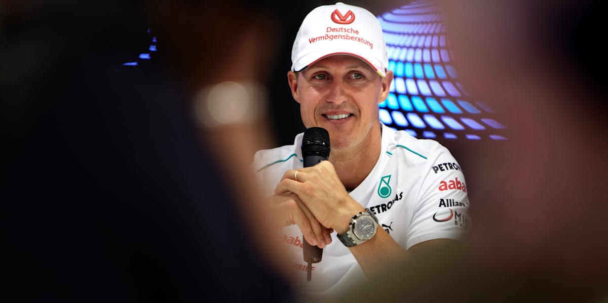 Schumacher acorda do coma