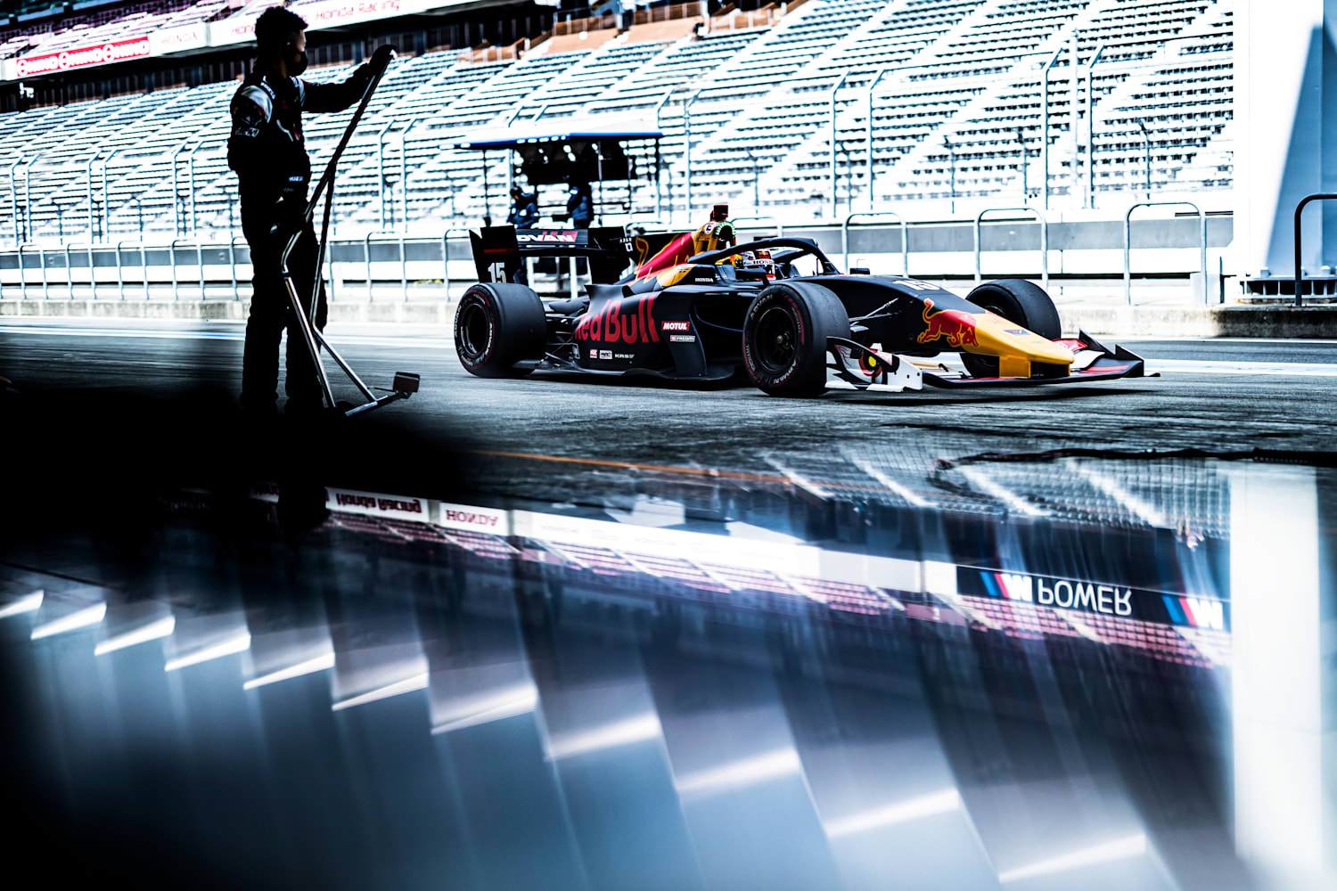 Technical Failures Impact Super Formula Opening Round at Motegi