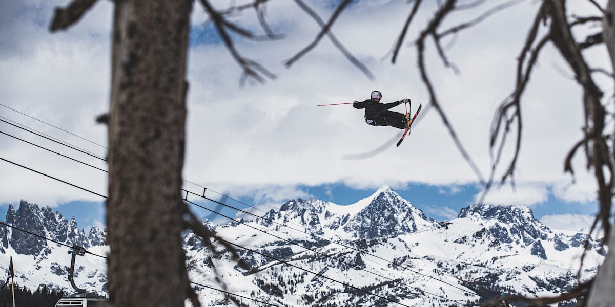 Black diamond vs. double black diamond ski runs A guide