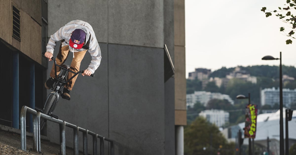 Anthony Perrin en BMX dans les rues de Philadelphie