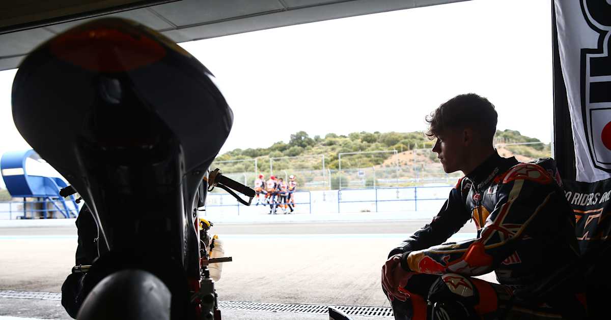 Blog | Max Cook racing two KTMs this season