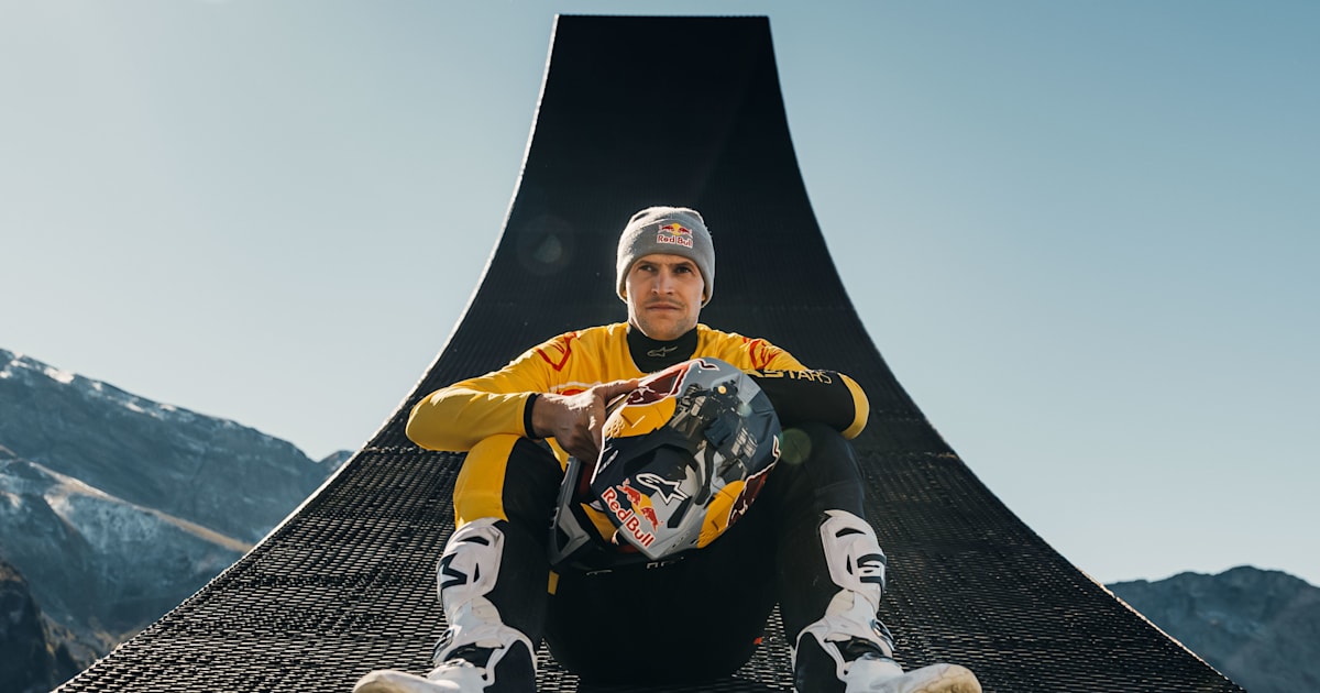 FMX und BASE Jump Tom Pages in Bildern