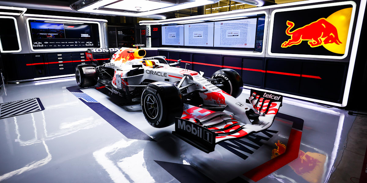 Oracle Red Bull Racing - The White Bull - Honda Livery - Turkish