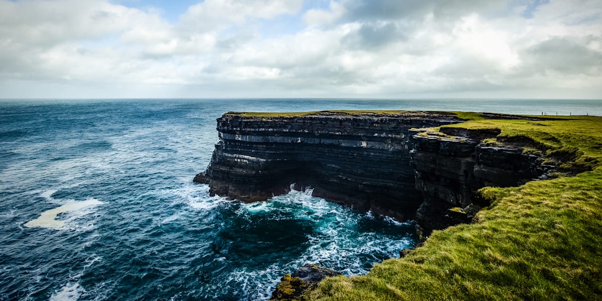 Red Bull Cliff Diving World Series 2021 Ireland finals