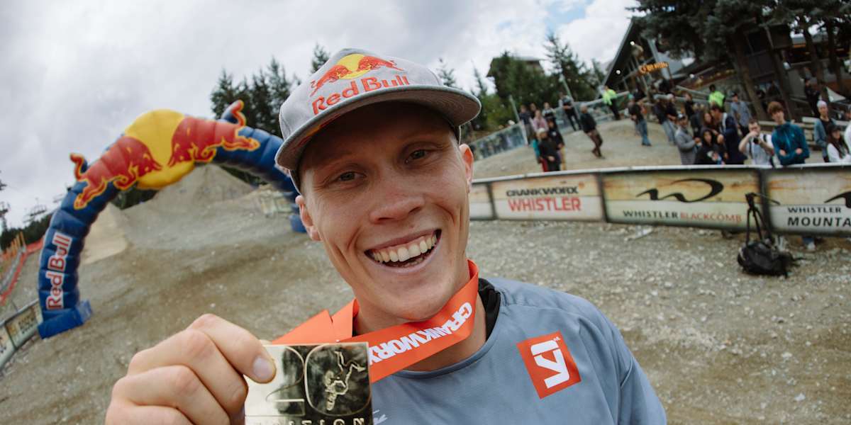 Whistler Crankworx RedBull JOYRIDE フーディー