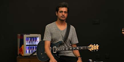 Takatak guitarist Luke Azariah