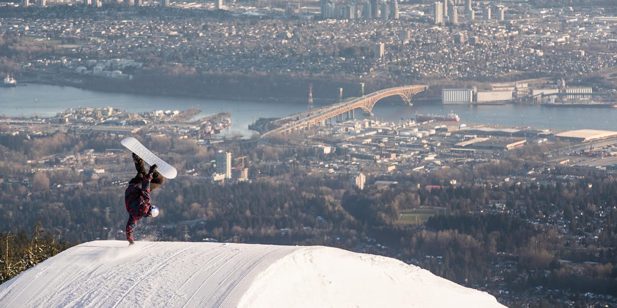 Snowboarding tricks Watch the 10 best snowboard tricks