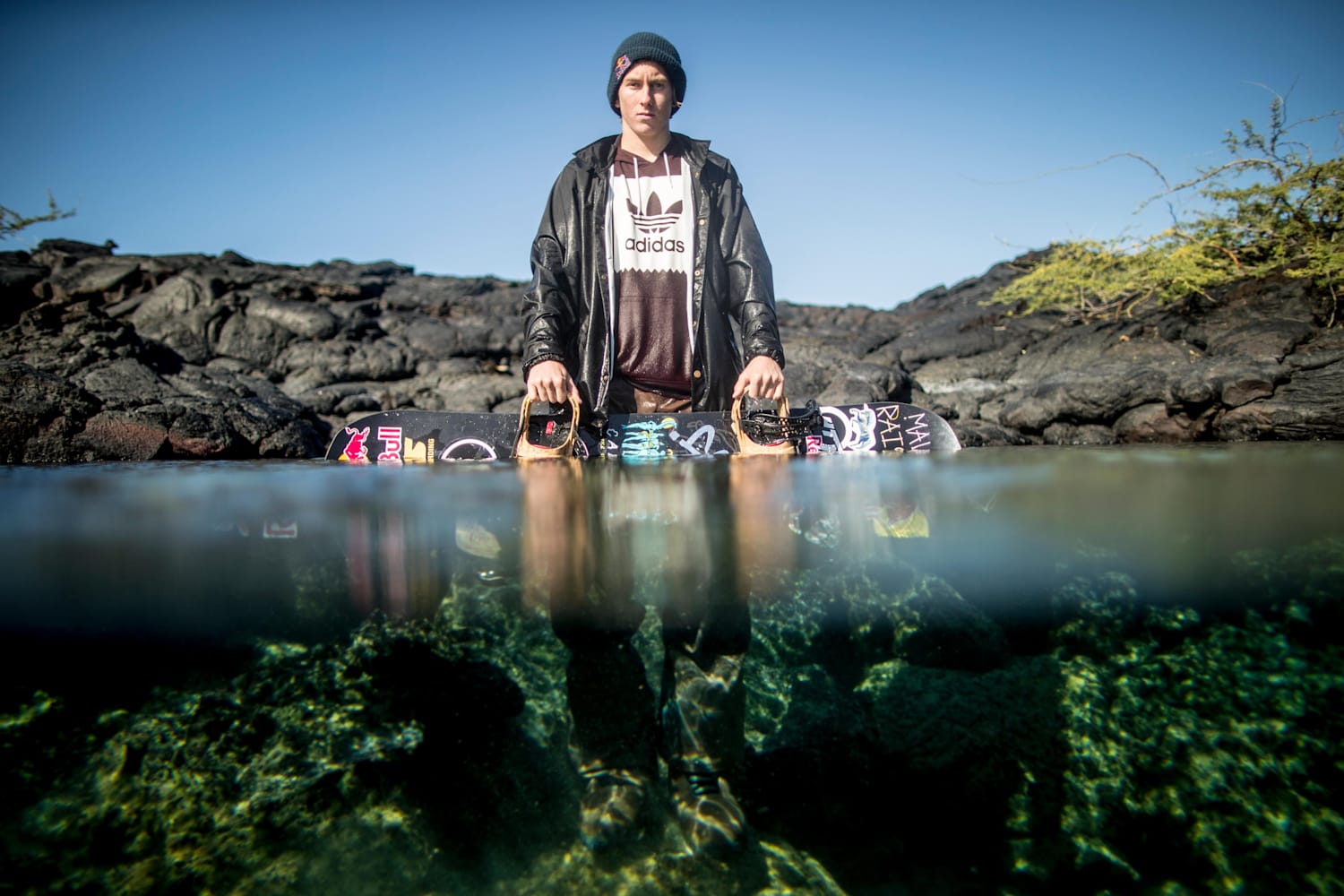 Lyon Farrell Meet the Hawaiian snowboarder ++Video++