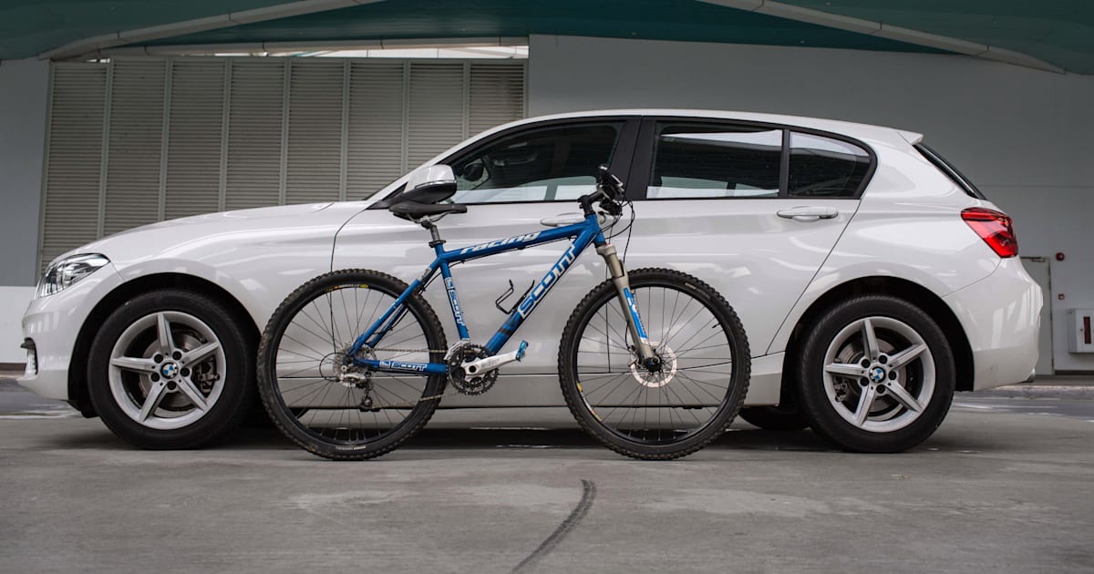 Best way to put bike in car 2025