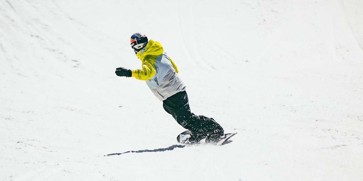 Snowboarding etiquette