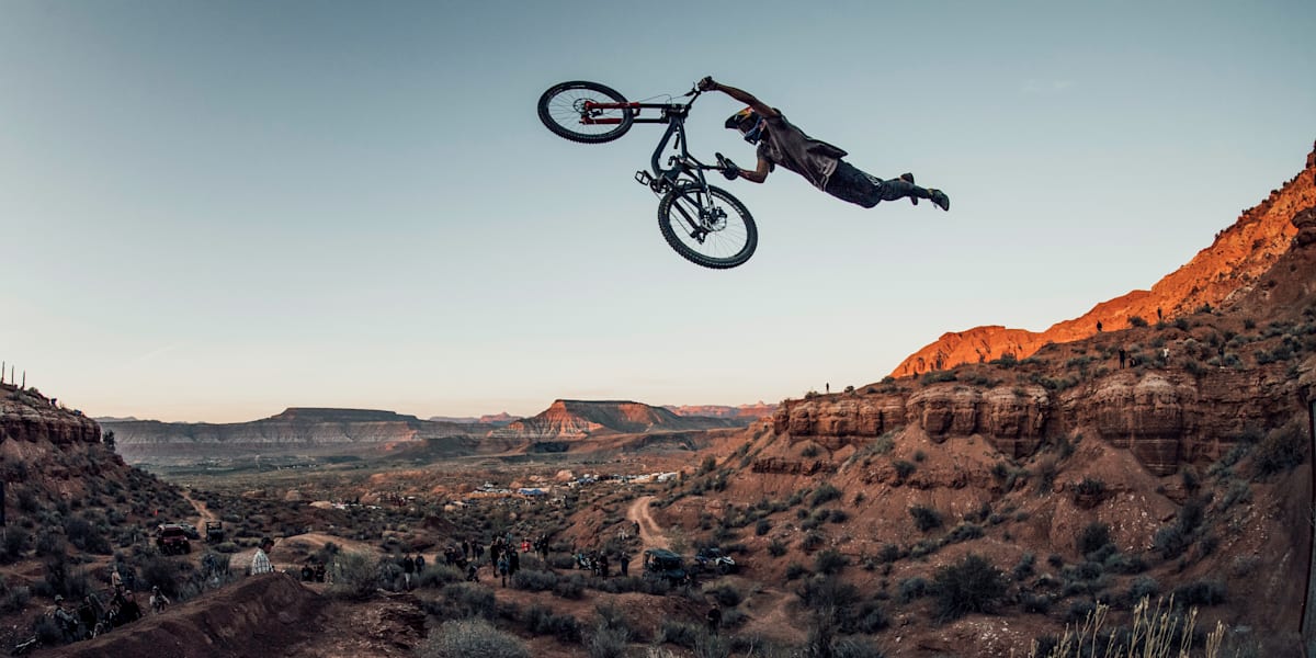 Red bull Mountain Bike