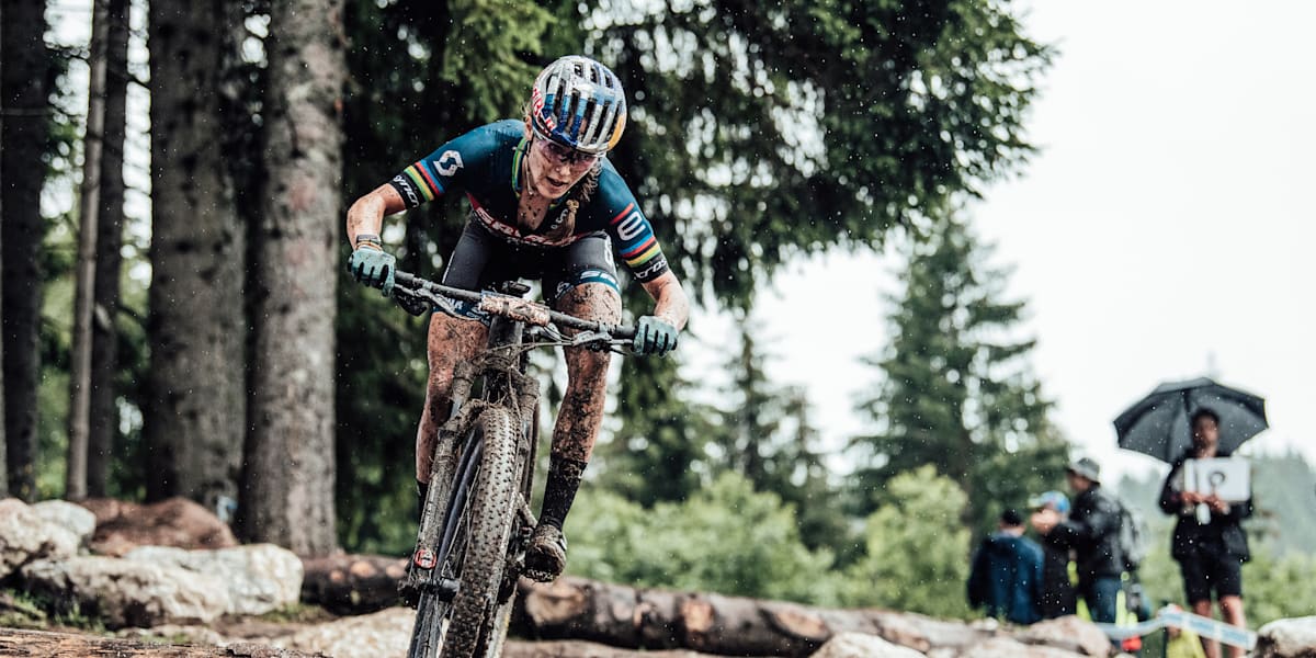Womens cross country hotsell bike