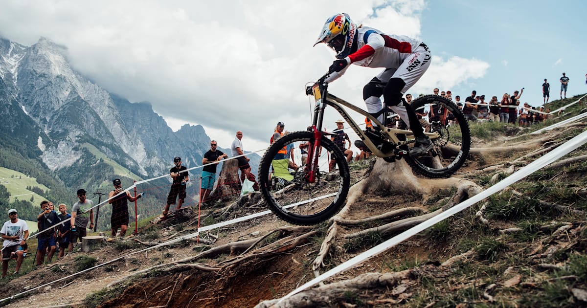 Downhill mtb racing deals