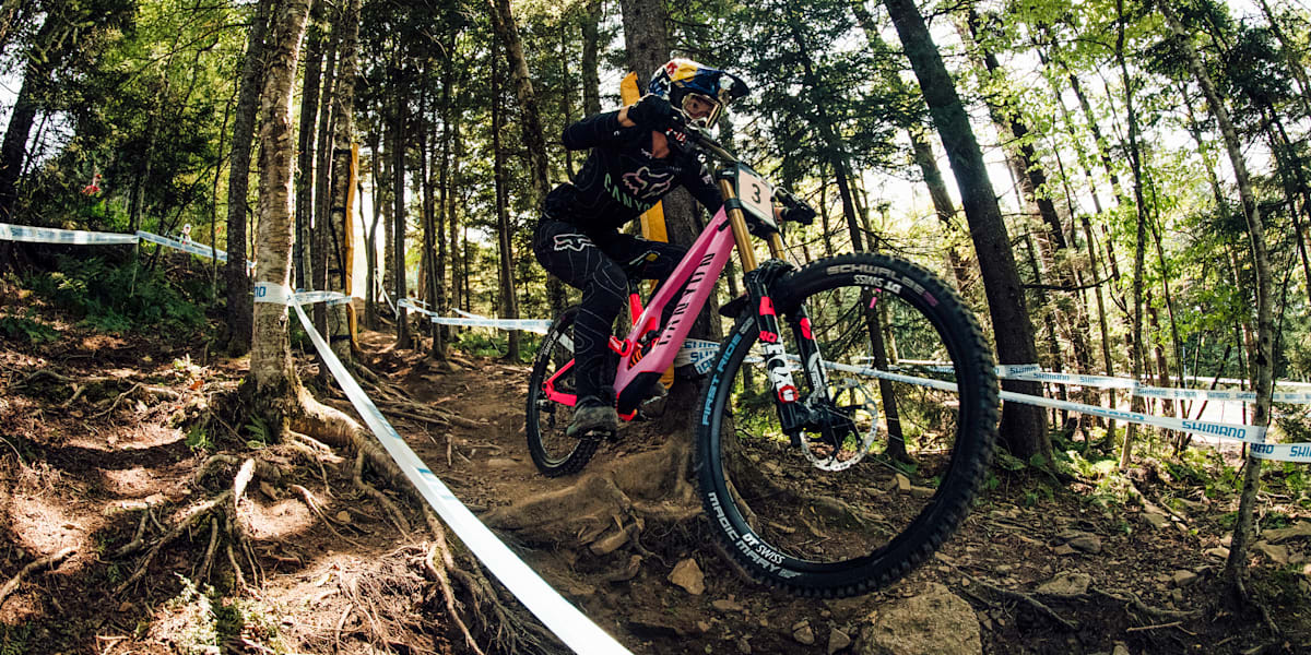 Women's dh world cup 2025