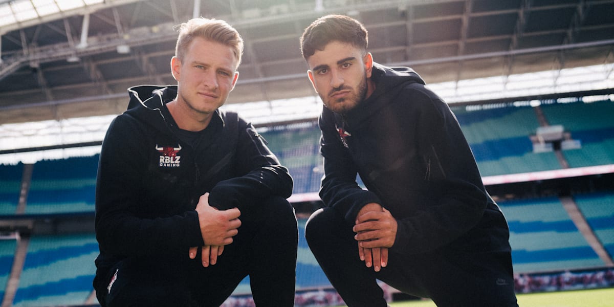 Gaucho & Umut by RBLZ Gaming at the FIFA Finals