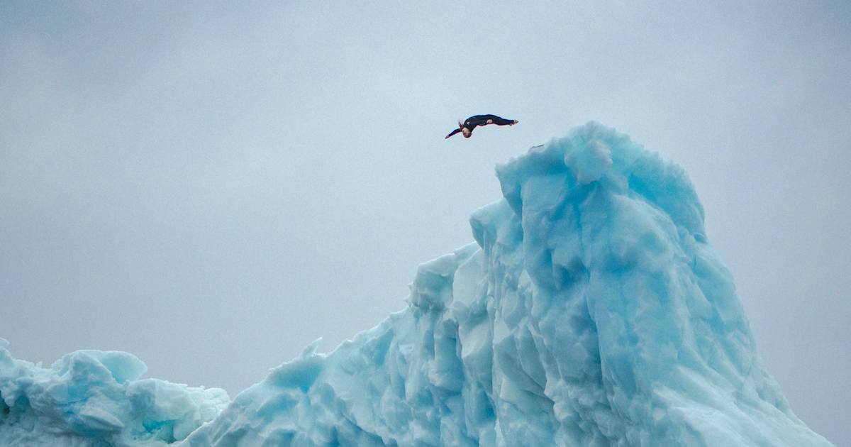 Molly Carlson: Inside her record-breaking iceberg dive
