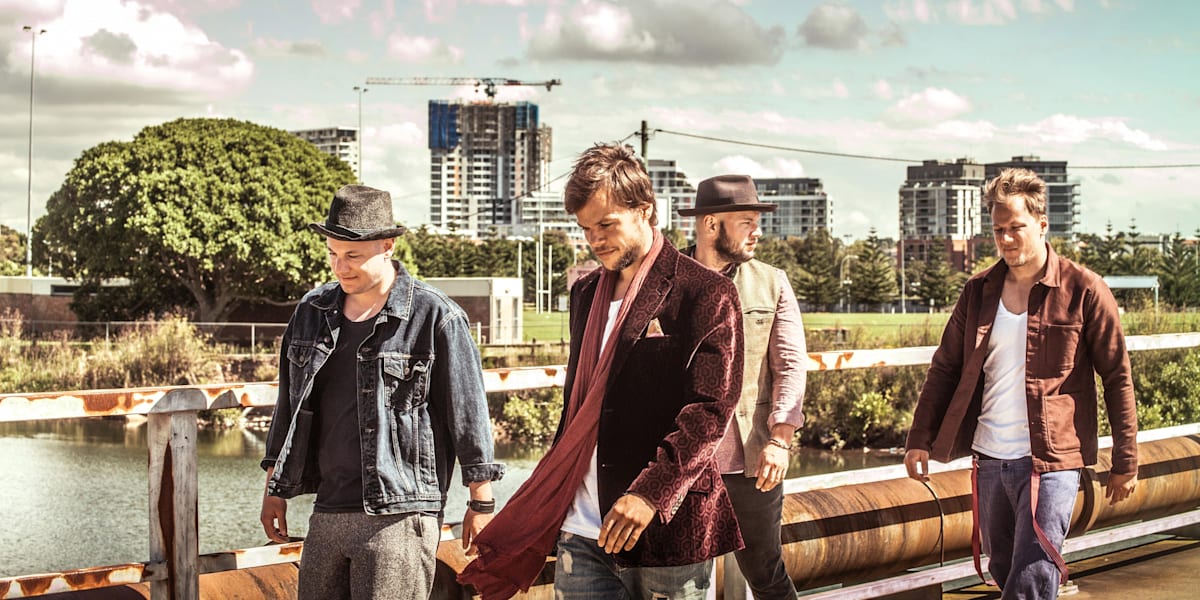 Listen to indie band 77 Bombay Street's new single