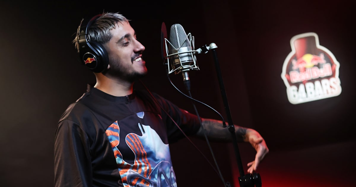 Muti Red Bull 64 Bars'da Mikrofon Başına Geçti