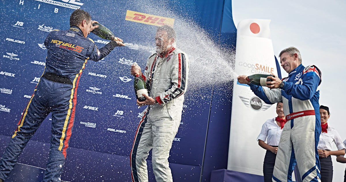 Red Bull Air Race Chiba City event report and video