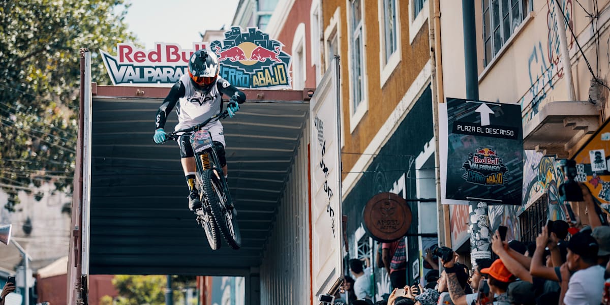 Red bull discount urban downhill 2019