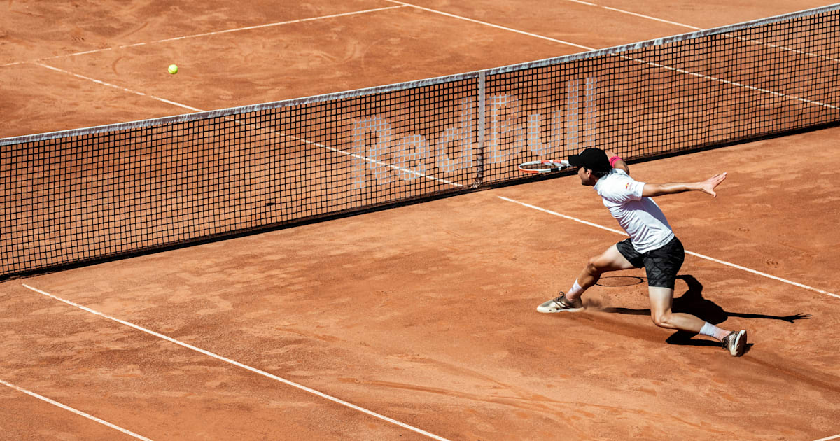 Clay tennis shoes on hard court online