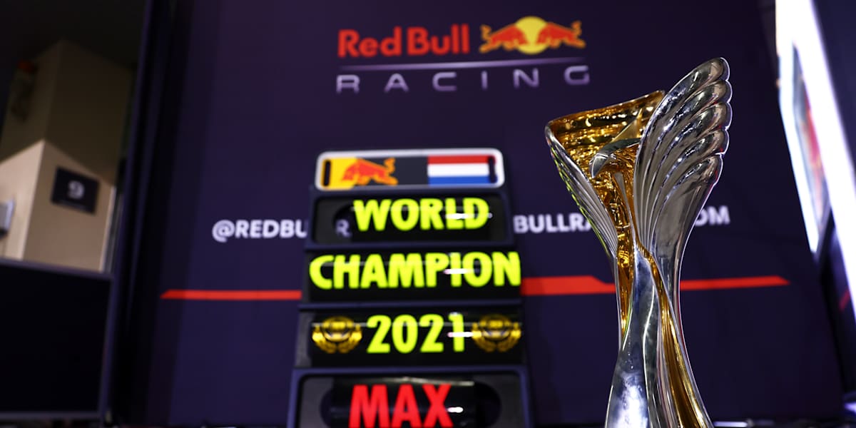 福袋 セール 祝 F1ワールドチャンピオン初獲得！】数字から見るマックス ミニカー