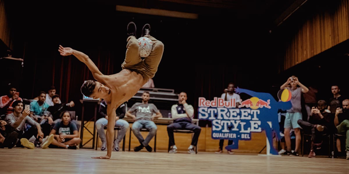 Soufiane Bencok is Belgisch kampioen freestyle soccer!