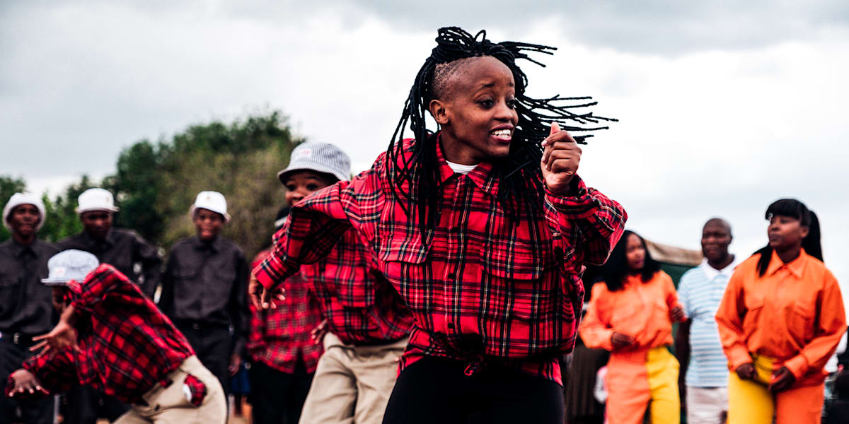 Explore Pantsula South African dance video