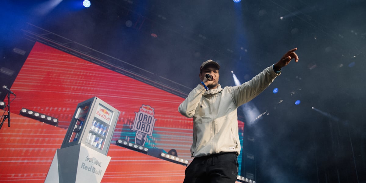 Backyard Stage rammer Danmark