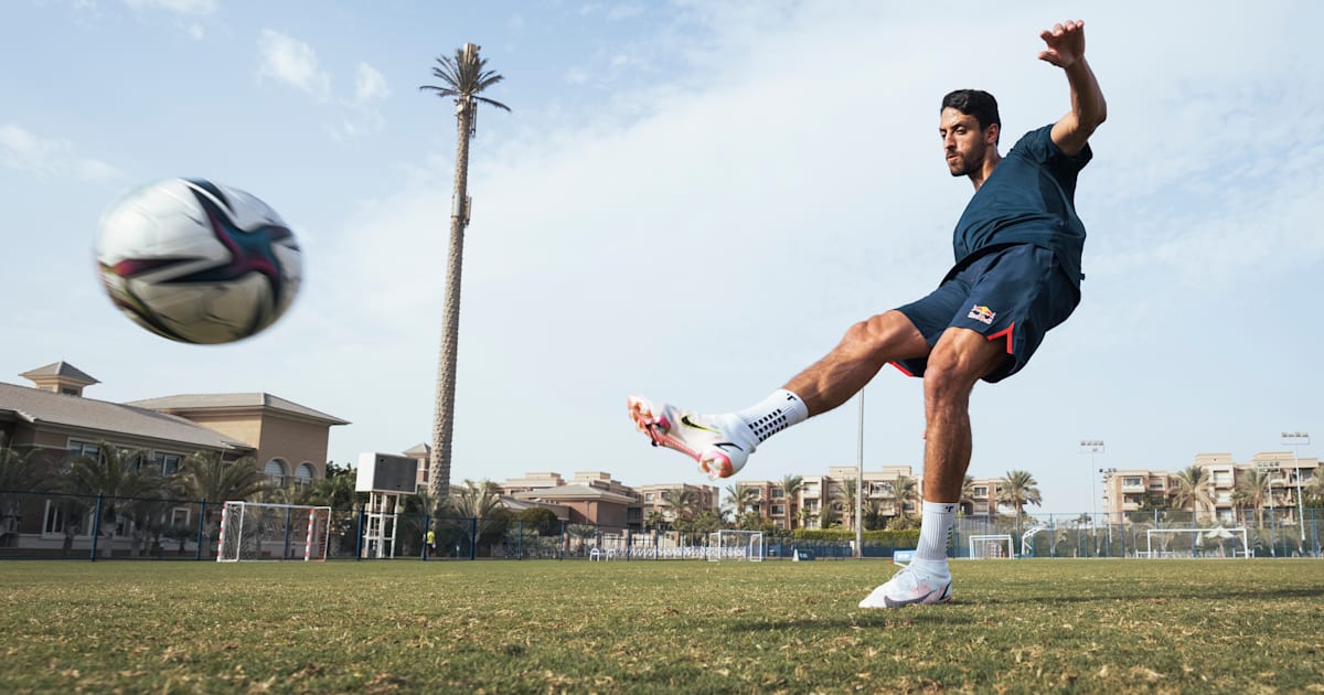 サッカーの歴史 | 起源 フットボール | レッドブル