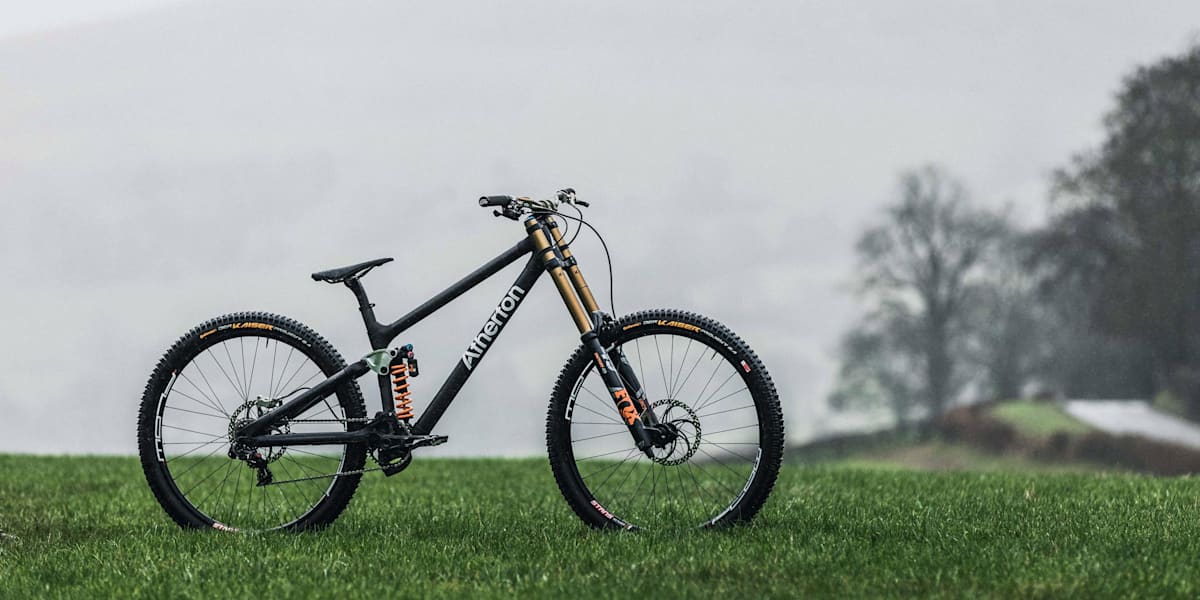 UCIワールドカップMTBダウンヒル 2019：最新ファクトリーバイク総覧