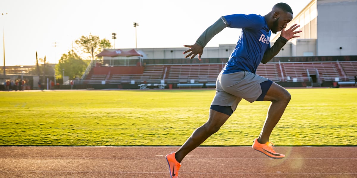 The Speed & Agility Ladder Increases Foot Speed, Balance & Coordination