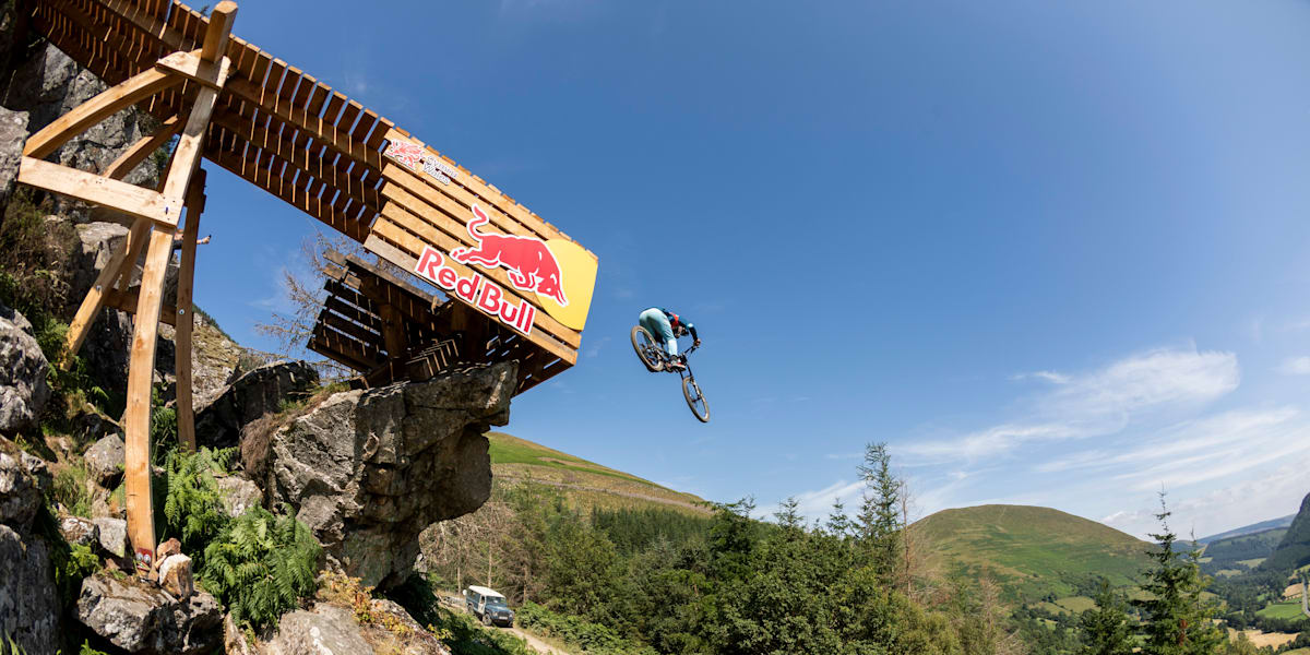 Red Bull Hardline 2021 Best pictures of the MTB race