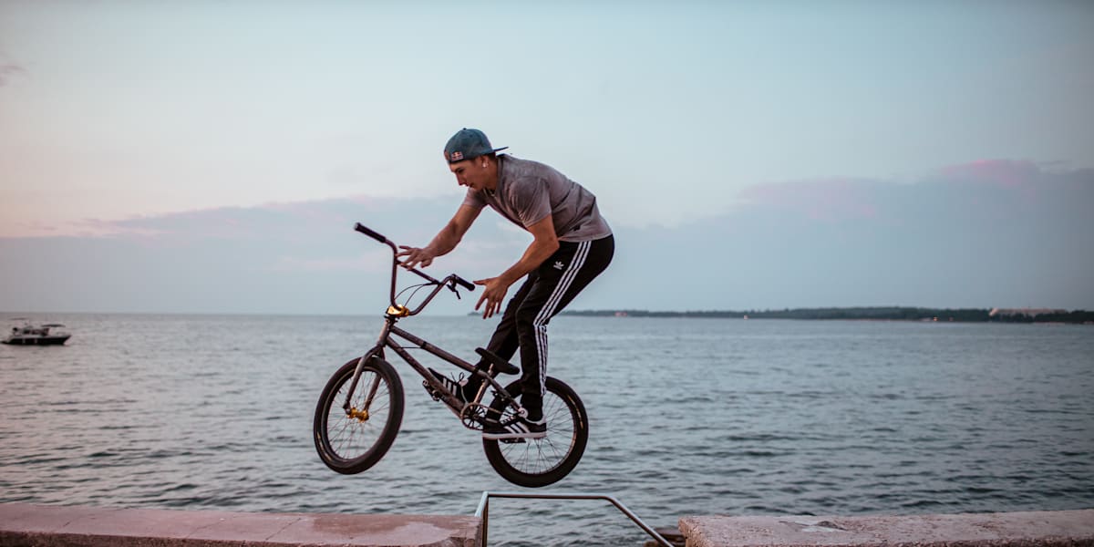 BMX freestyle: Ways to ride