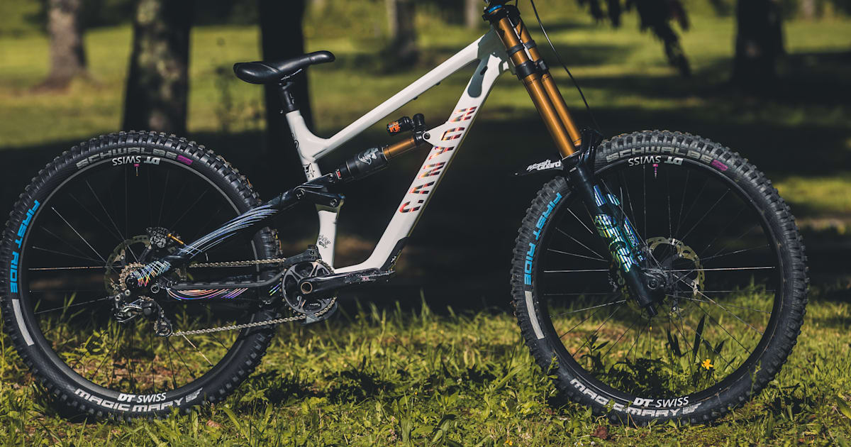 Kaos Seagrave bike check Canyon Torque AL Kaos Theory