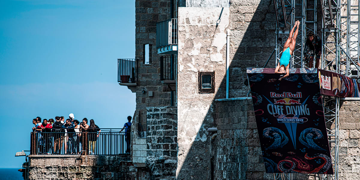 Red Bull Cliff Diving 2021: mejores saltos Puglia